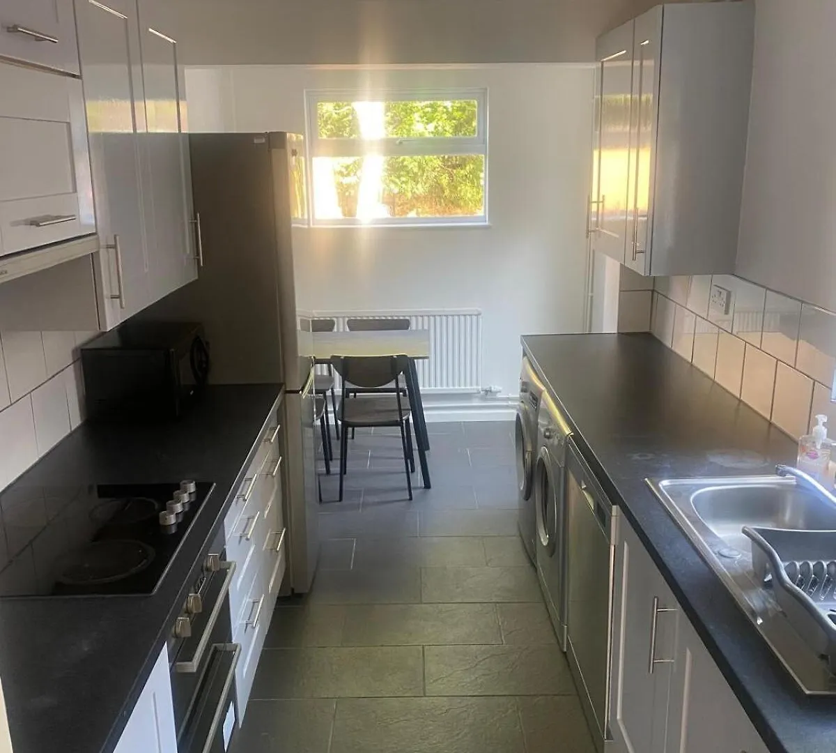 Victorian House Sleeps 8 Villa Gloucester Holiday home
